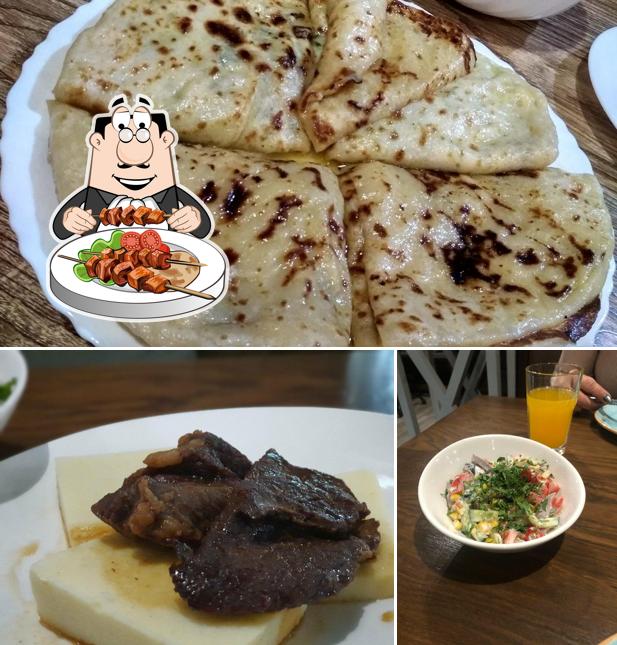 Еда в "Амале"