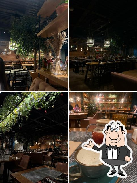 Посмотрите на внутренний интерьер "Дадиани"