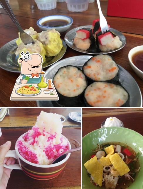ก๋วยเตี๋ยวดู๋ดี๋