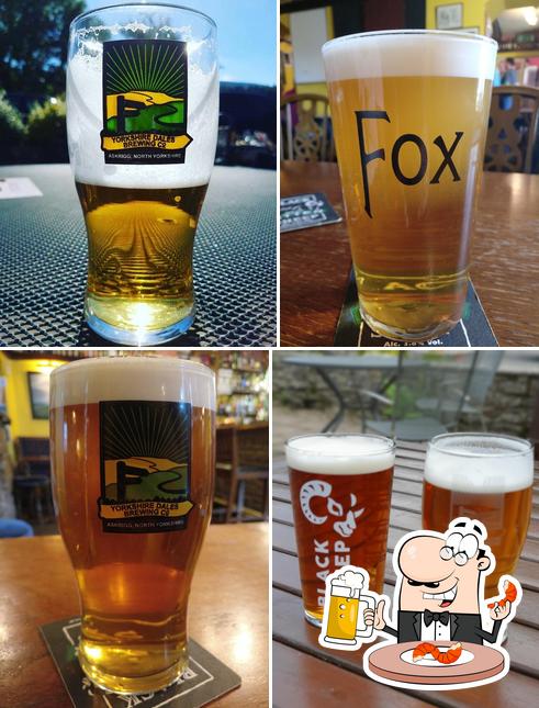 The Fox & Hounds Inn