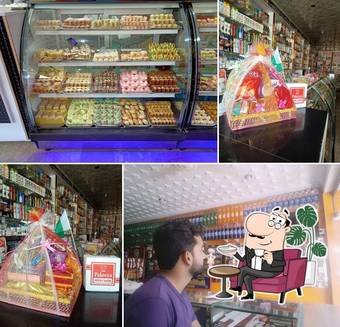 Pakeeza Sweet's Baker's