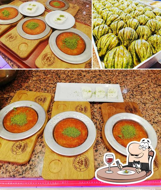 AZİZUSTA BAKLAVA KADAYIF KÜNEFE SALONU