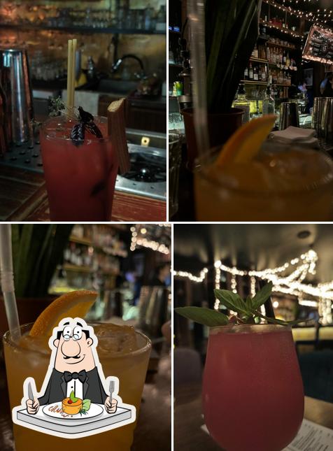 Еда в "Ботаник Бар-гербарий"