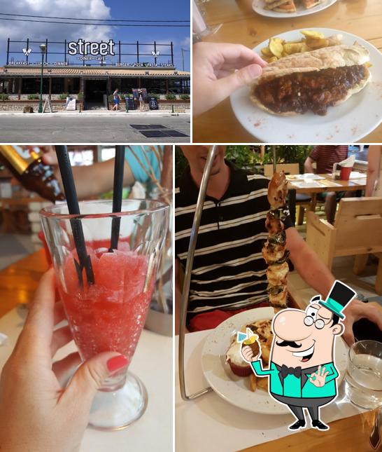 Street Resto Bar