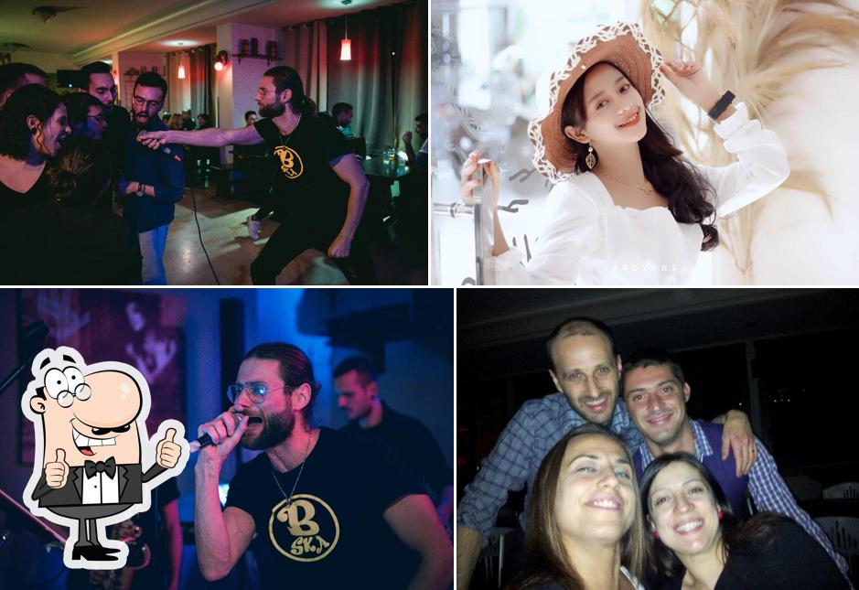 Wake Up 2.0 (Pub- Birreria- Cocktaileria- tabacchi)