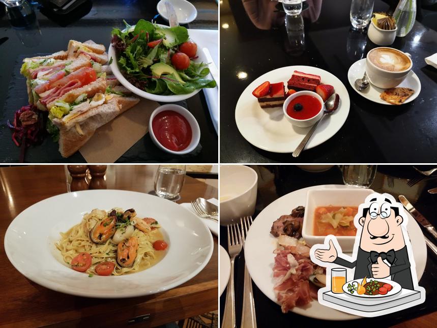 The Promenade Cafe