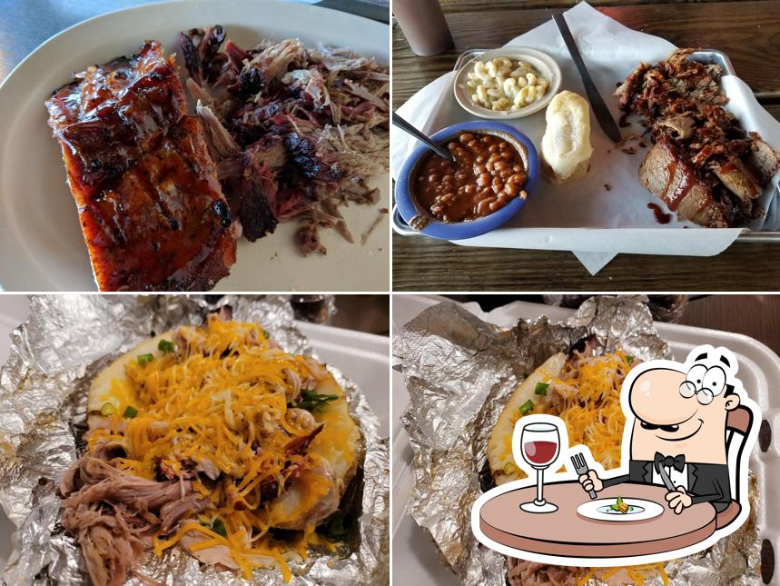 Whole Hog Café