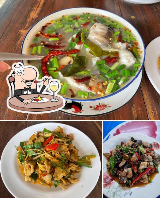 ครัวลุงชาติอาหารป่า