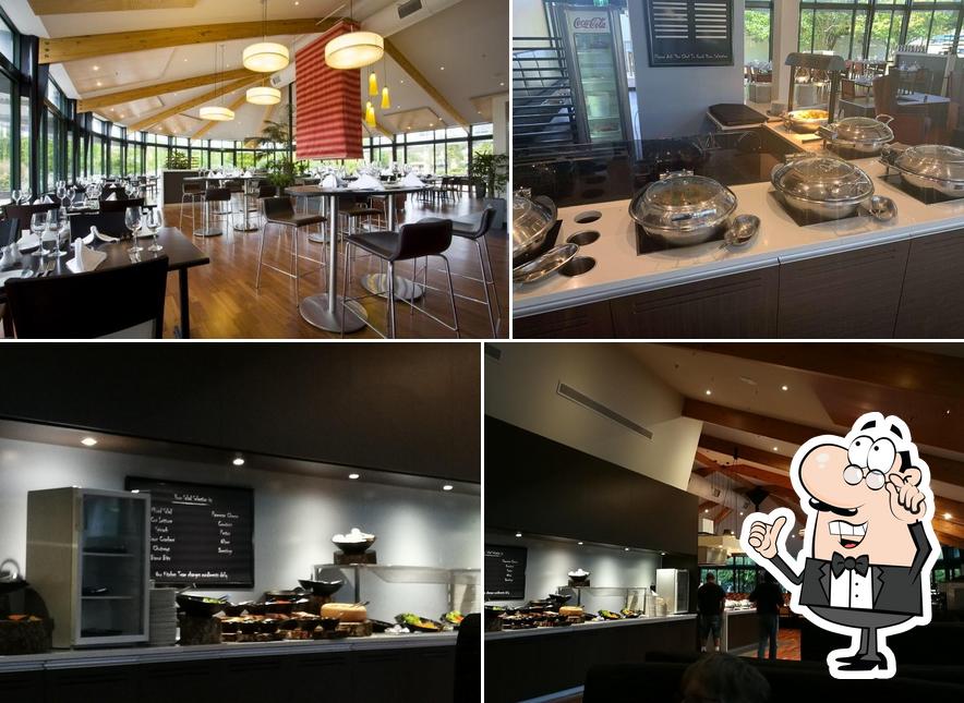 Atlas Cafe & Restaurant