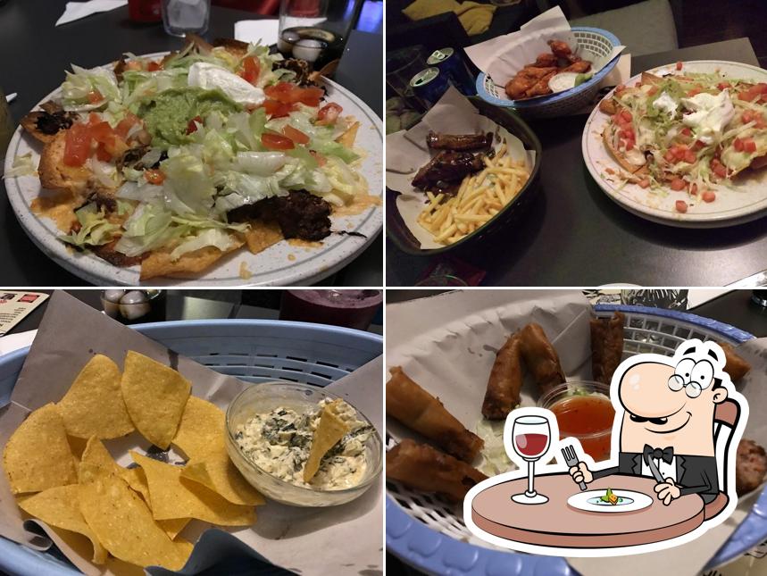 Creams Sports Bar & Grill