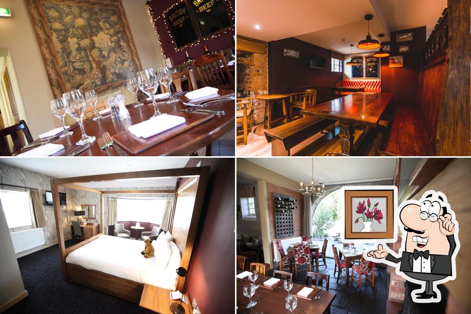 Dog & Doublet Inn