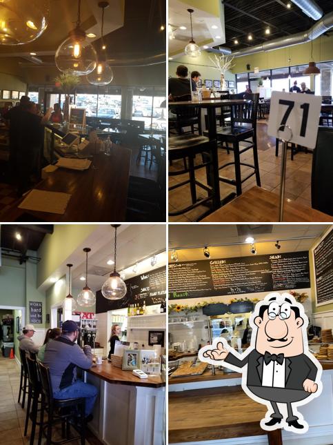 Russell's Cafe & Bakery