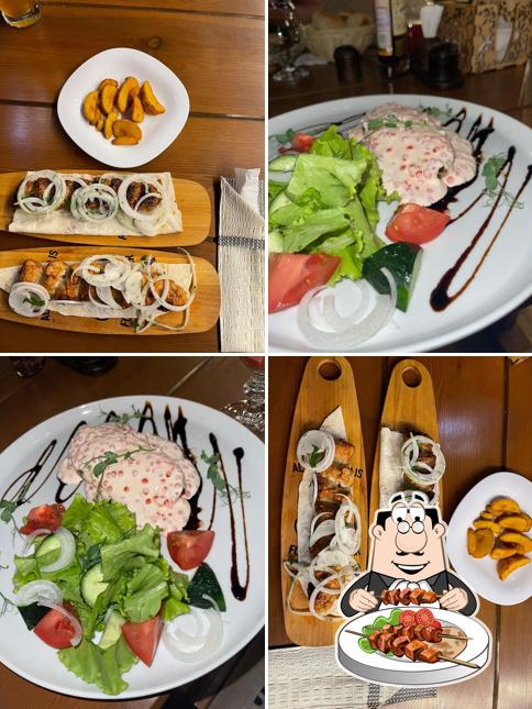 Блюда в "Волжанке"