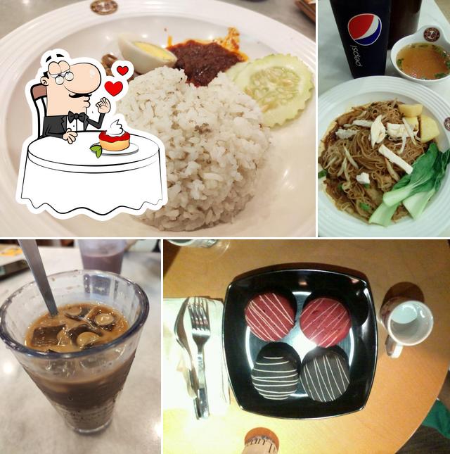 OLDTOWN White Coffee @ AEON Taiping