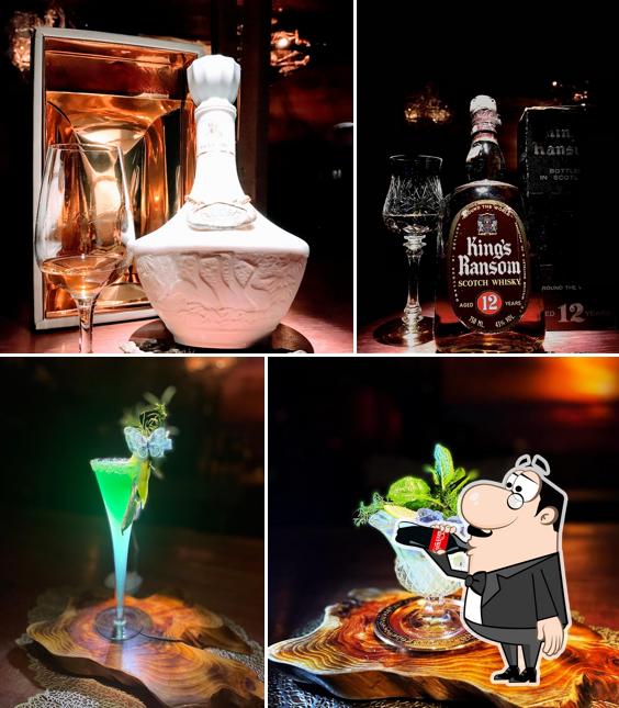 BAR ムーンシャインドック