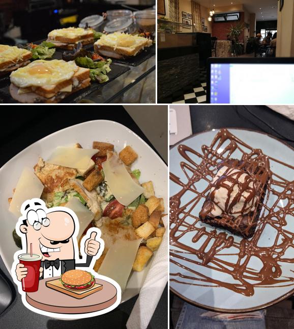 Connect Café