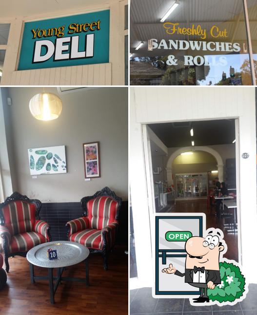PH7 Cafe & Eatery