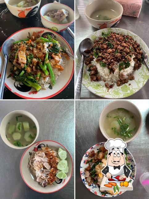 ครัวยายลัย หมูกรอบอันดับ 1