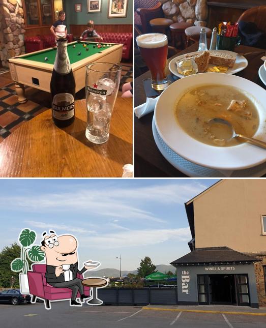 Saddlers Pub