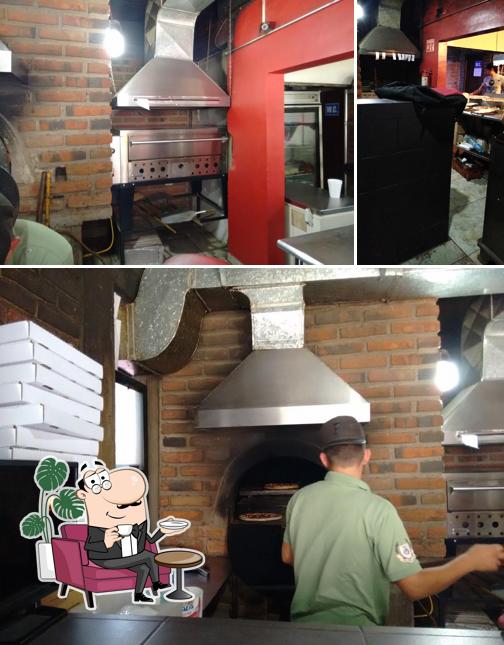 Pizza & Roll