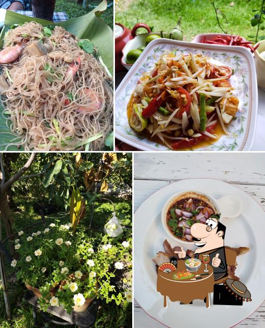 นามุย ส้มตำในสวน