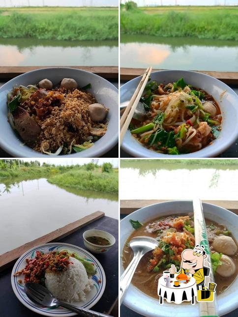 เจ๊ตุ๊กตา ก๋วยเตี๋ยวอาหารตามสั่ง