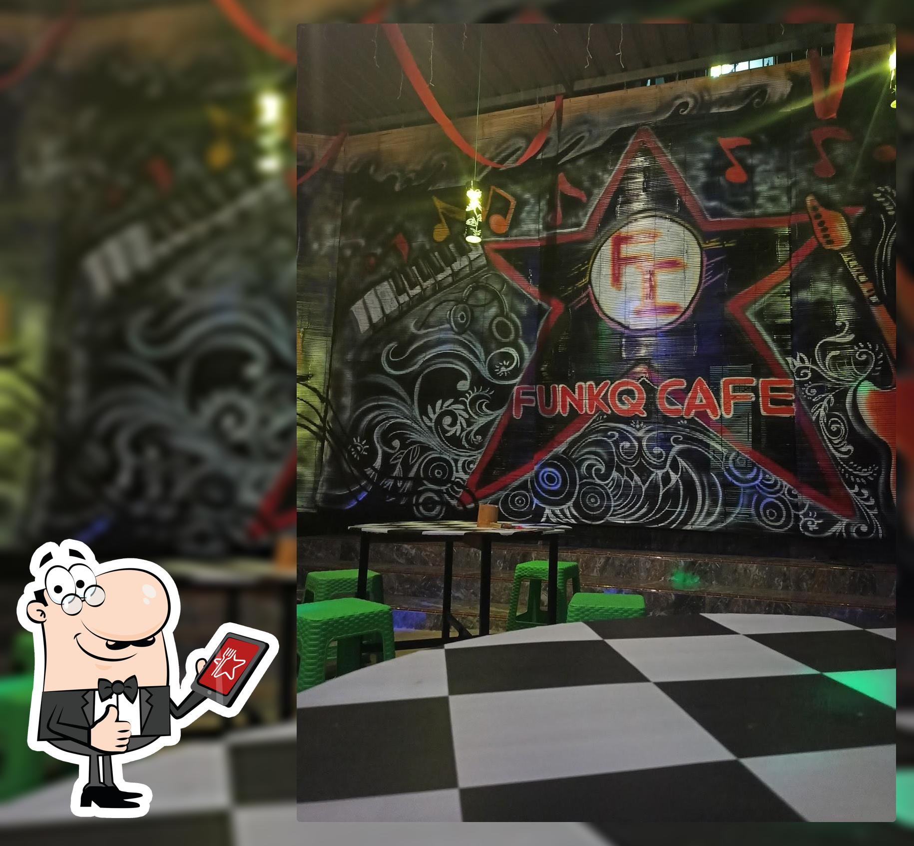 FUNKQ CAFE
