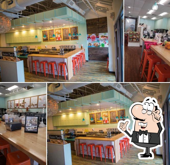 Tropical Smoothie Cafe