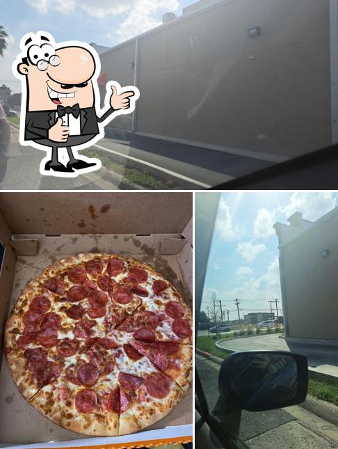 Little Caesars Pizza
