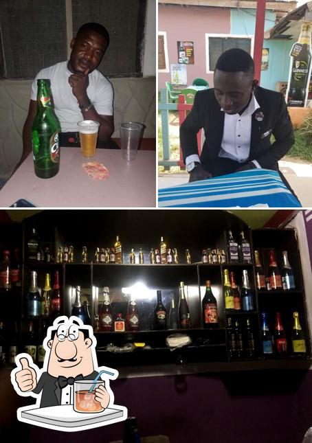 OCEAN PUB