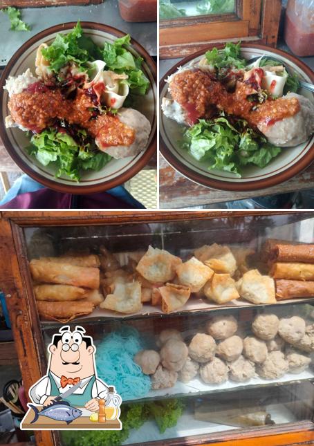 Bakso dan warkop PM