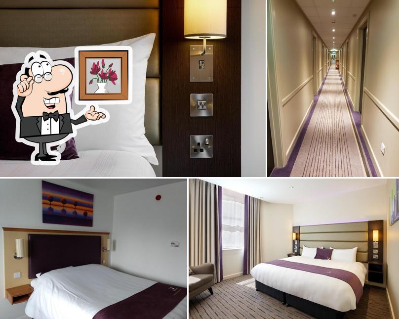 Premier Inn Swindon Central hotel