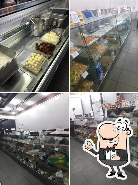 Rashid Sweets & Bakers