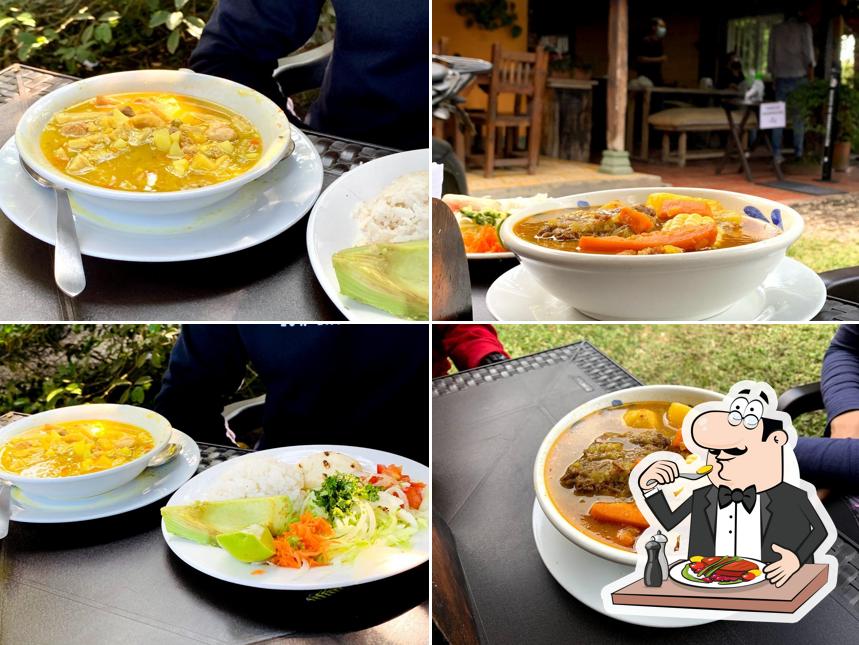 Pollos Llanogrande Al Carbón Rionegro
