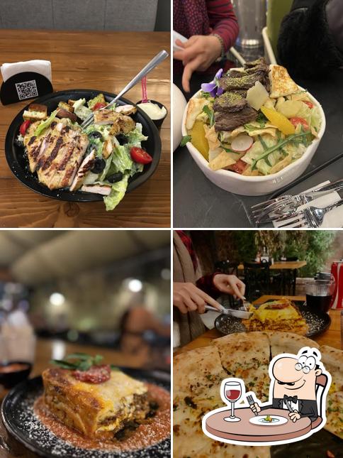 We Lounge Restaurant