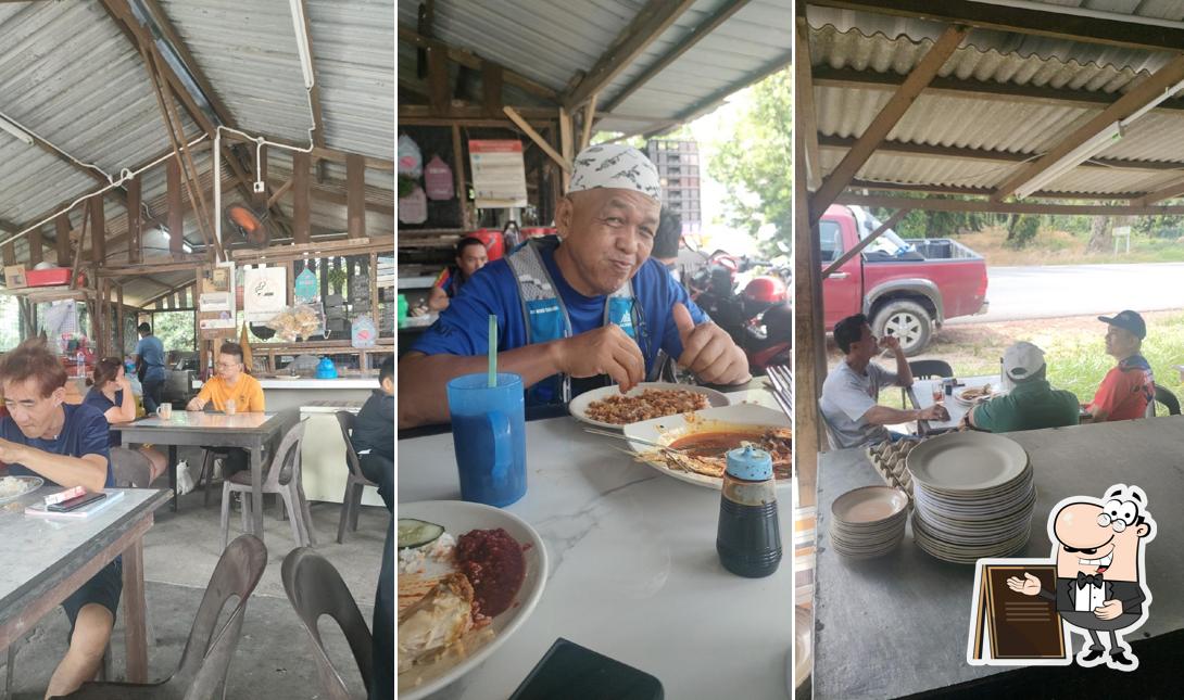 Warung Razak Bukit Mor