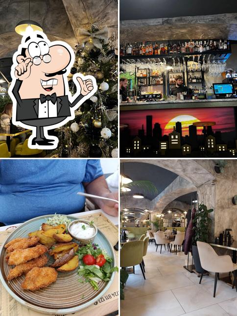 UpTown Kitchen&Lounge