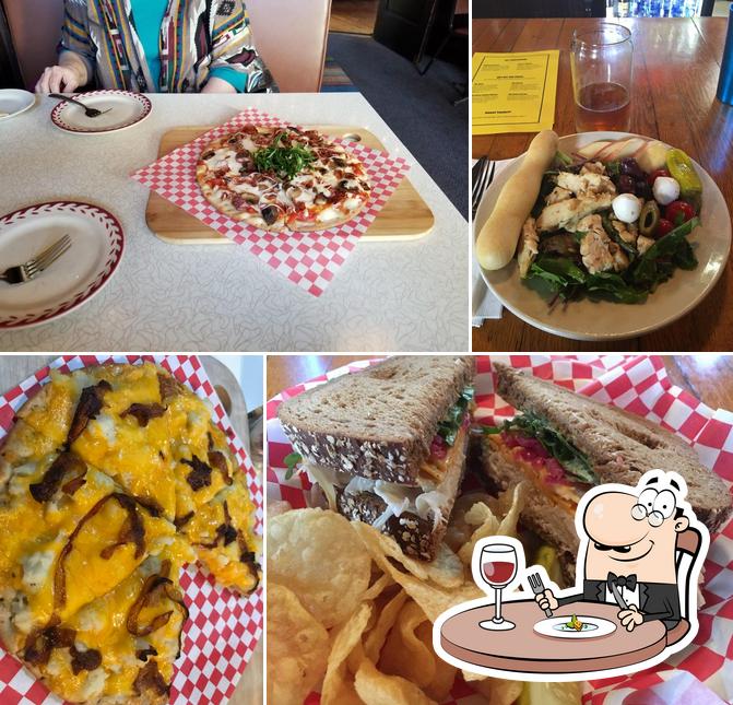 Point Street Tavern