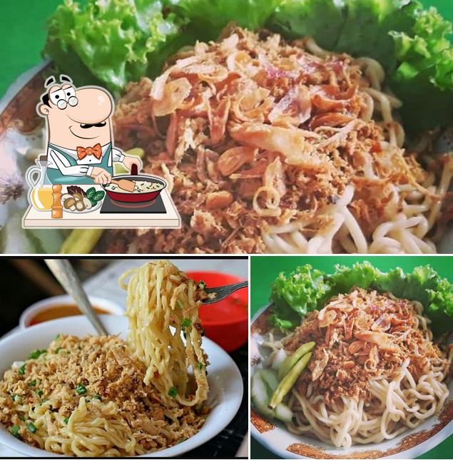 Pangsit mie jakarta