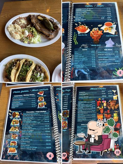 La Perla Mexican Seafood Bar & Grill