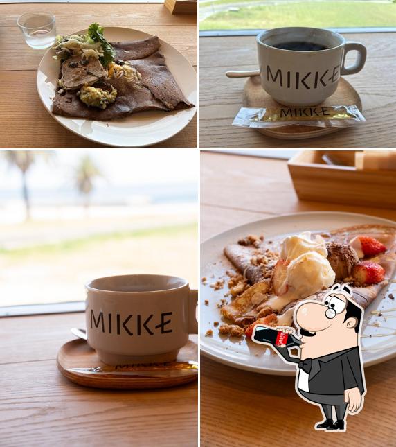 MIKKE（bee museum／creperie／honey shop）