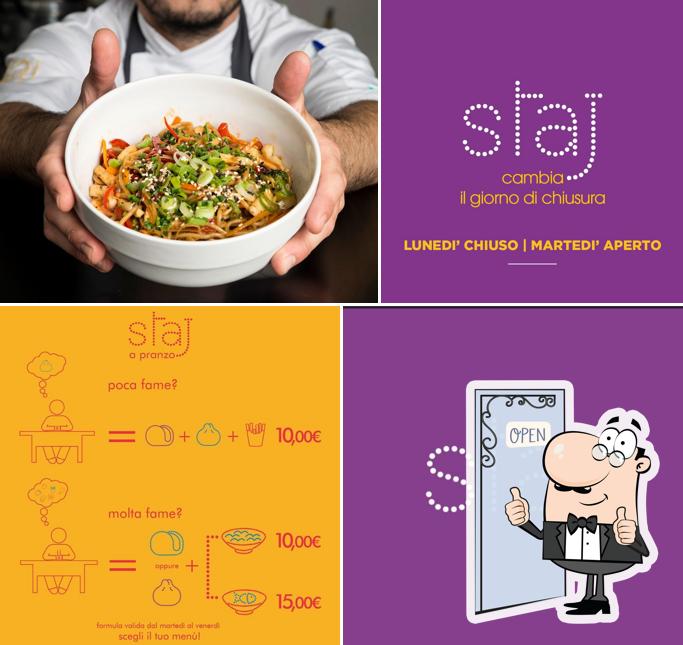 Staj Noodle Bar Chiaia