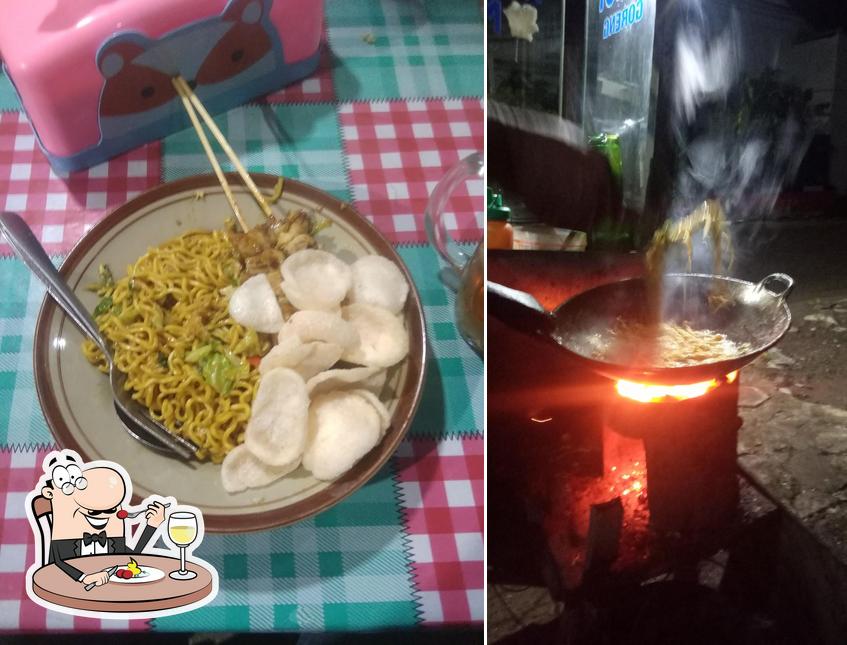 Nasi Goreng Pak Sumar