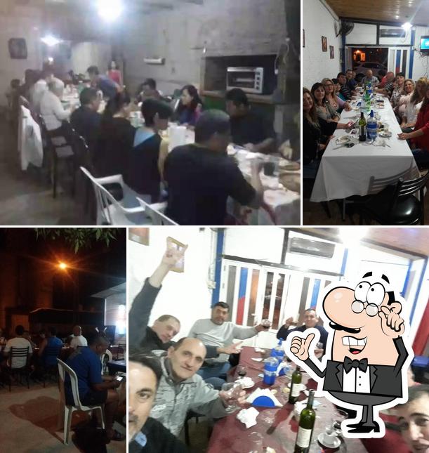 R&R Bar-Comedor