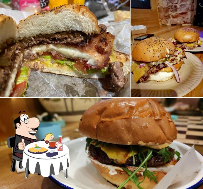 Гамбургеры из "Мистера Лося" придутся по вкусу любому гурману