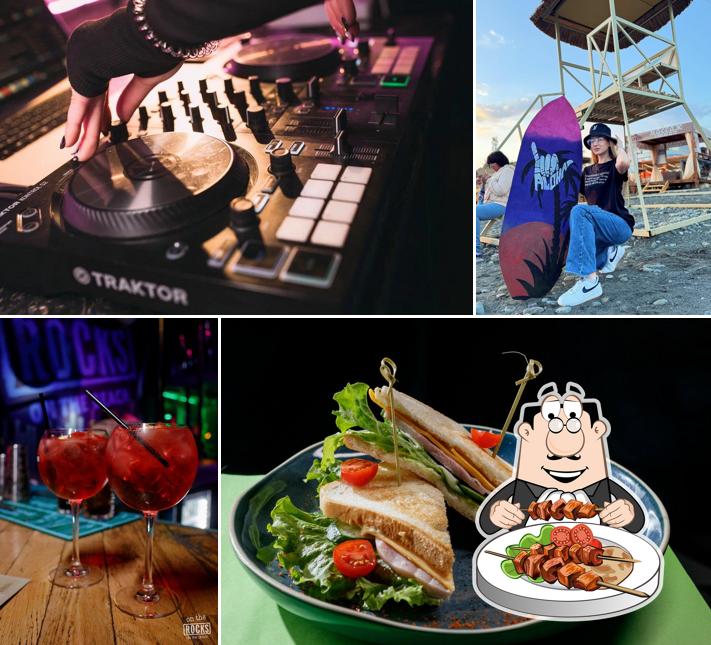 Еда в "On The Rocks Bar"