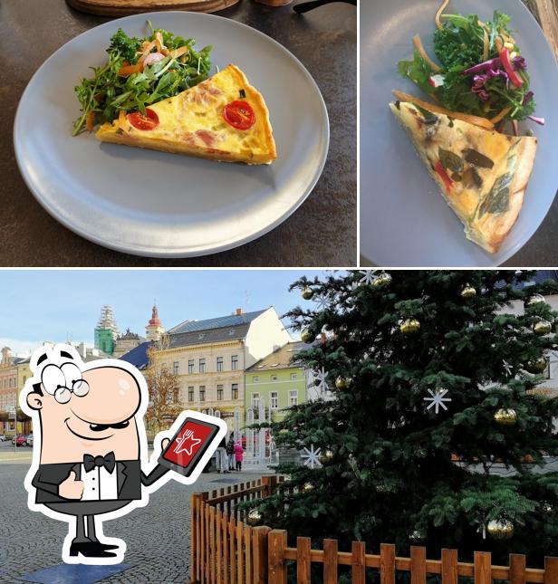 NAMÍSTĚ