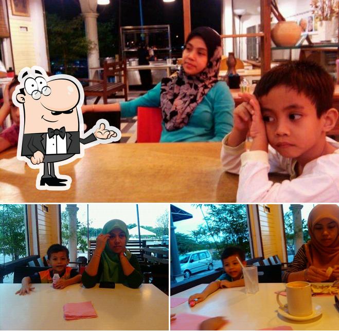 Sempoi Cafe