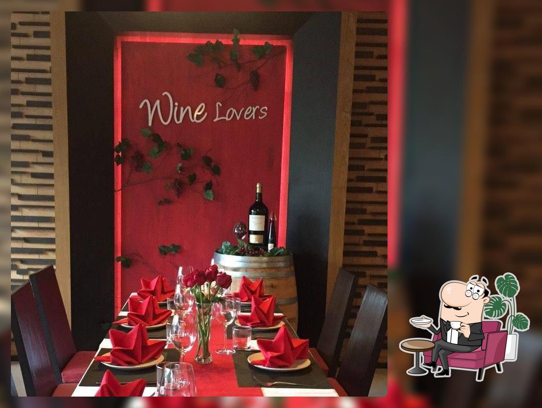 ไม่เป็นทางการ: Wine Lovers Shop