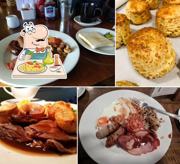 Route 11 Kitchen
